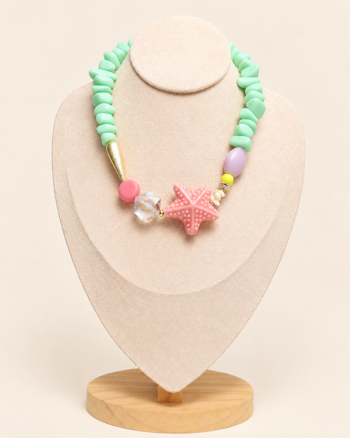 Solena Choker